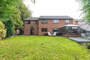 Rear- click for photo gallery